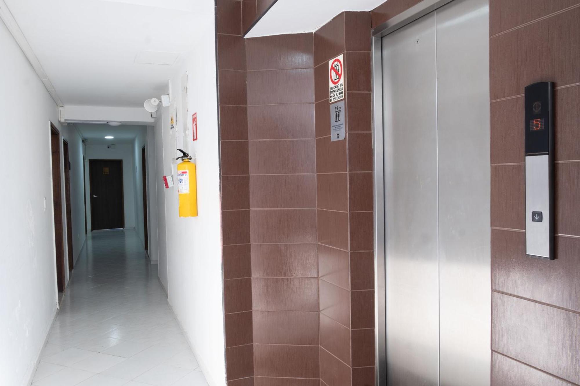 Hotel Portobelo Convention Center San Andres  Exterior photo
